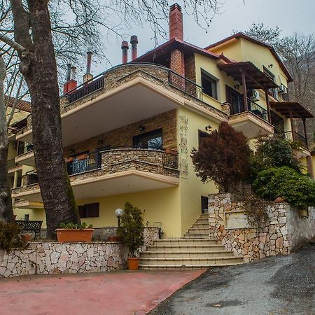 Nostos Hotel Káto Loutrákion Dış mekan fotoğraf