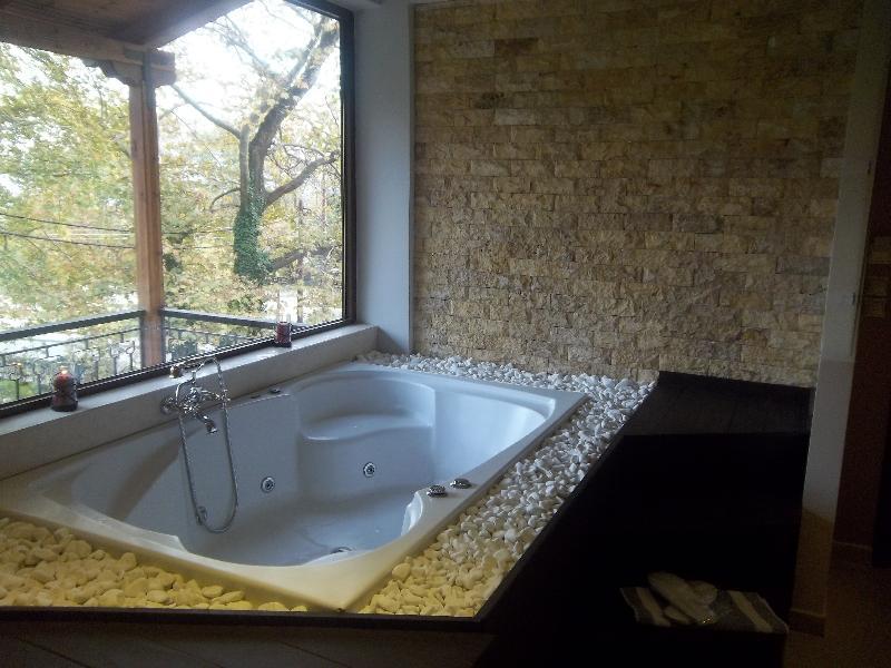 Nostos Hotel Káto Loutrákion Dış mekan fotoğraf